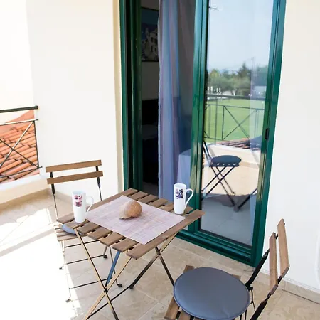 Maisonette With Sea And Mountain View !!! Tatil Evi Kriopigi